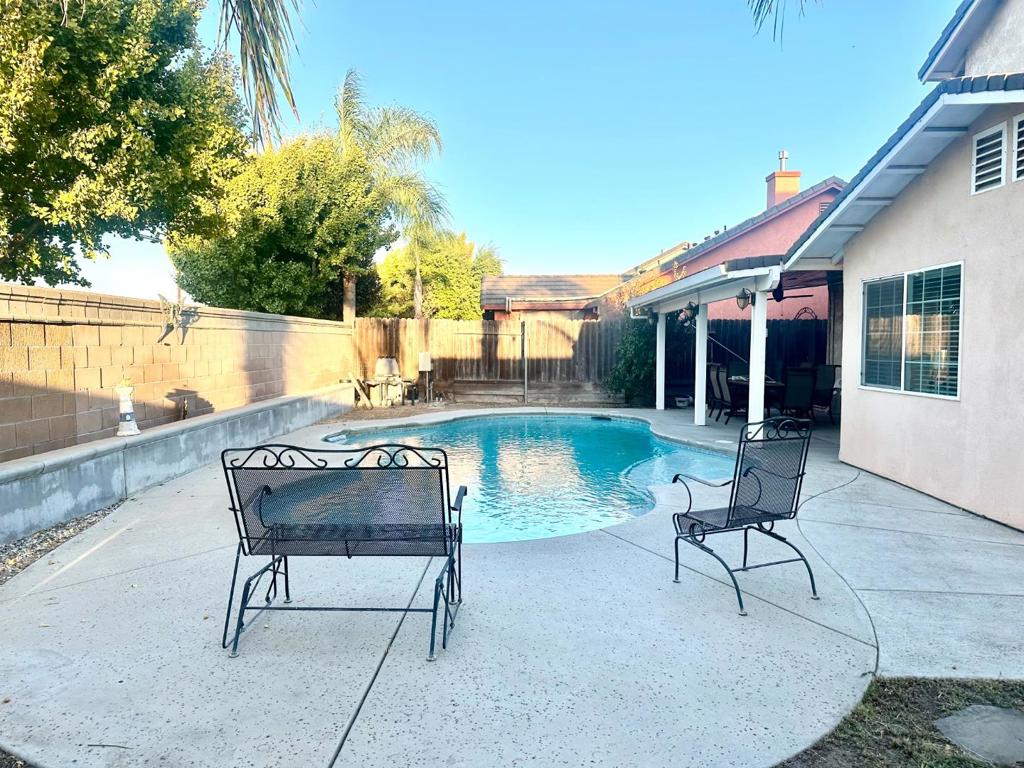2613 Medinah Court Property Photo 31
