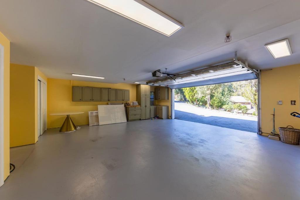 1172 Millbrae Avenue Property Photo 76