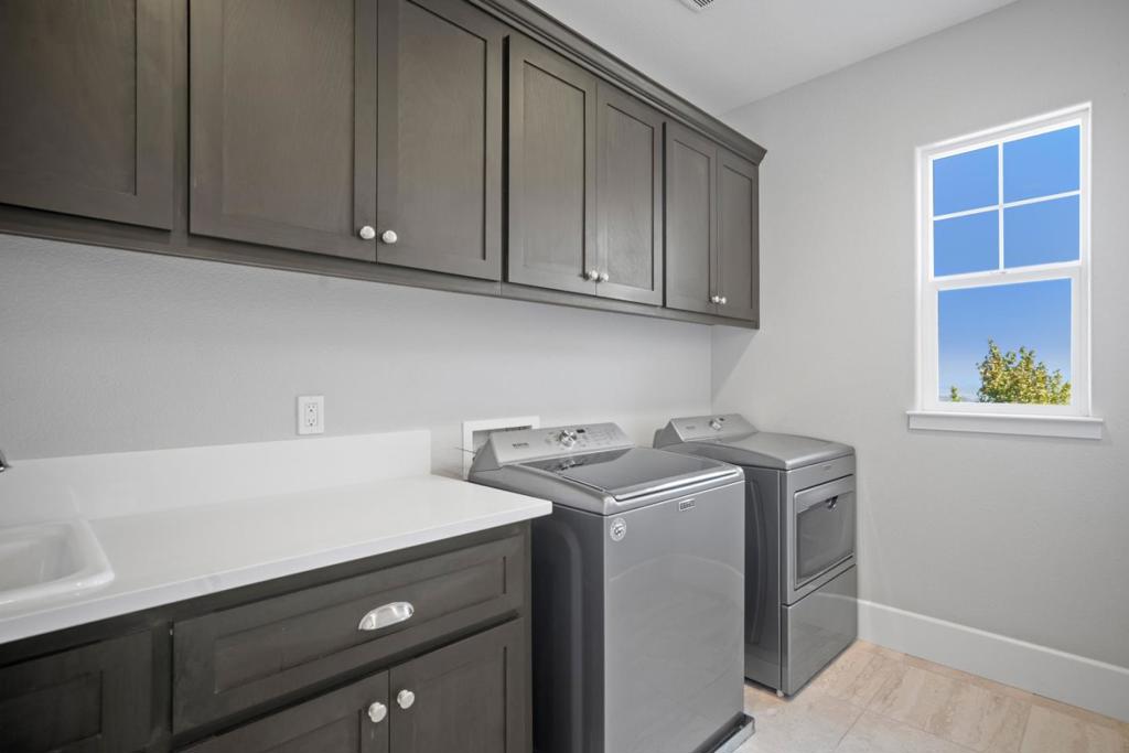 18551 Mcclellan Circle Property Photo 33