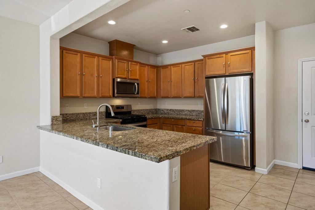 15137 Breckinridge Avenue Property Photo 10