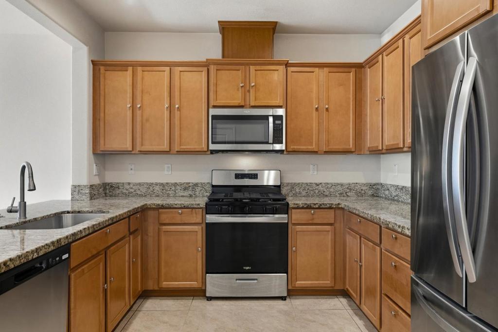 15137 Breckinridge Avenue Property Photo 11
