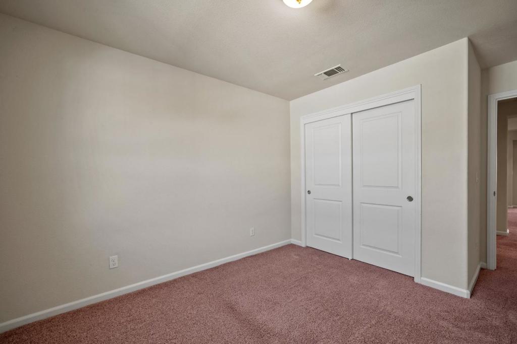 15137 Breckinridge Avenue Property Photo 16