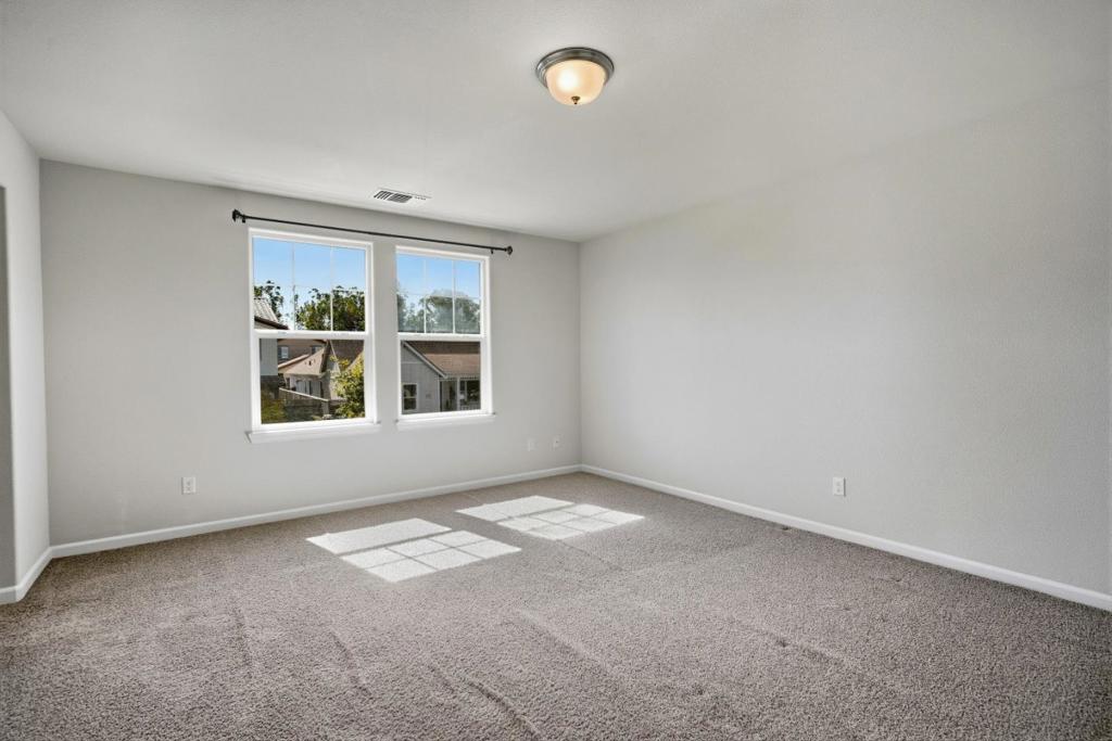 15137 Breckinridge Avenue Property Photo 22
