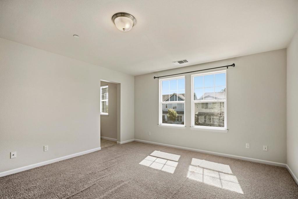 15137 Breckinridge Avenue Property Photo 23