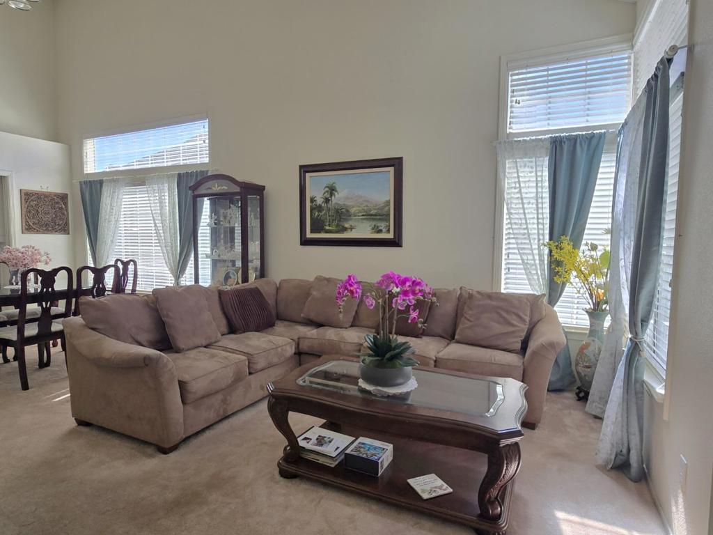 1120 Candlewood Drive Property Photo 4