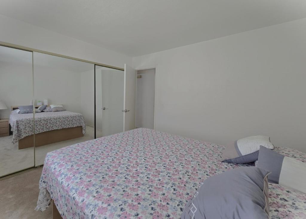 1120 Candlewood Drive Property Photo 8