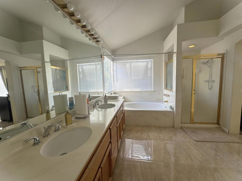 1120 Candlewood Drive Property Photo 19