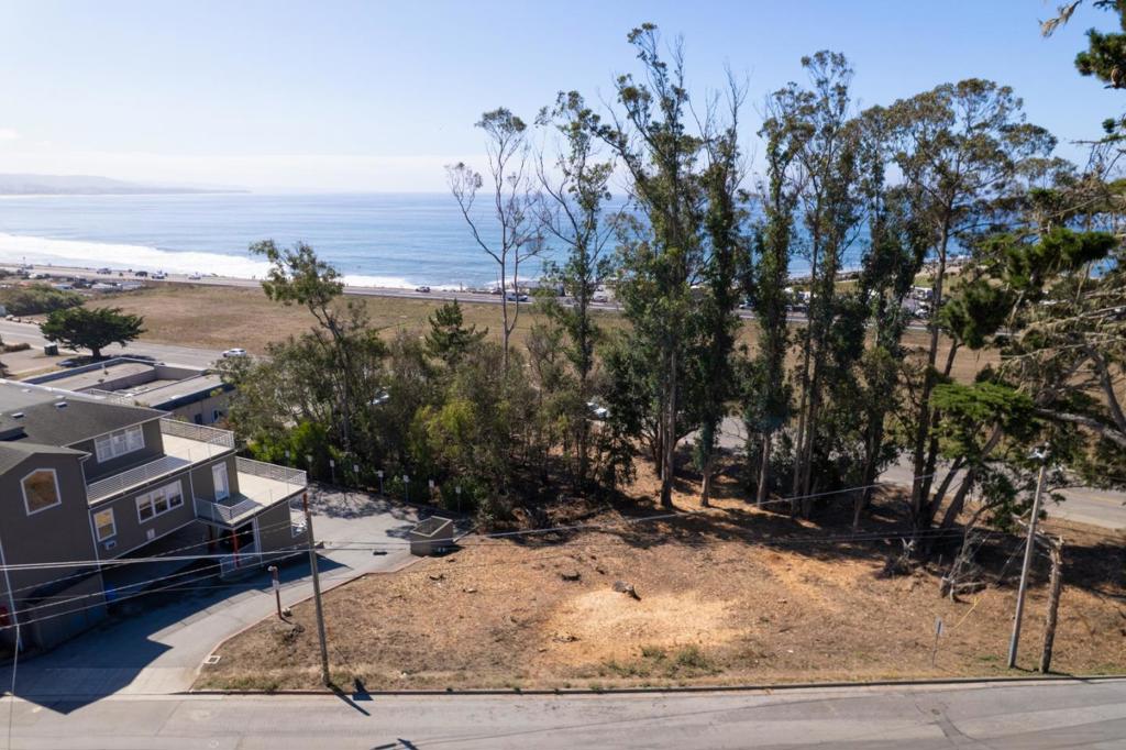 ML82063449 Property Photo 1