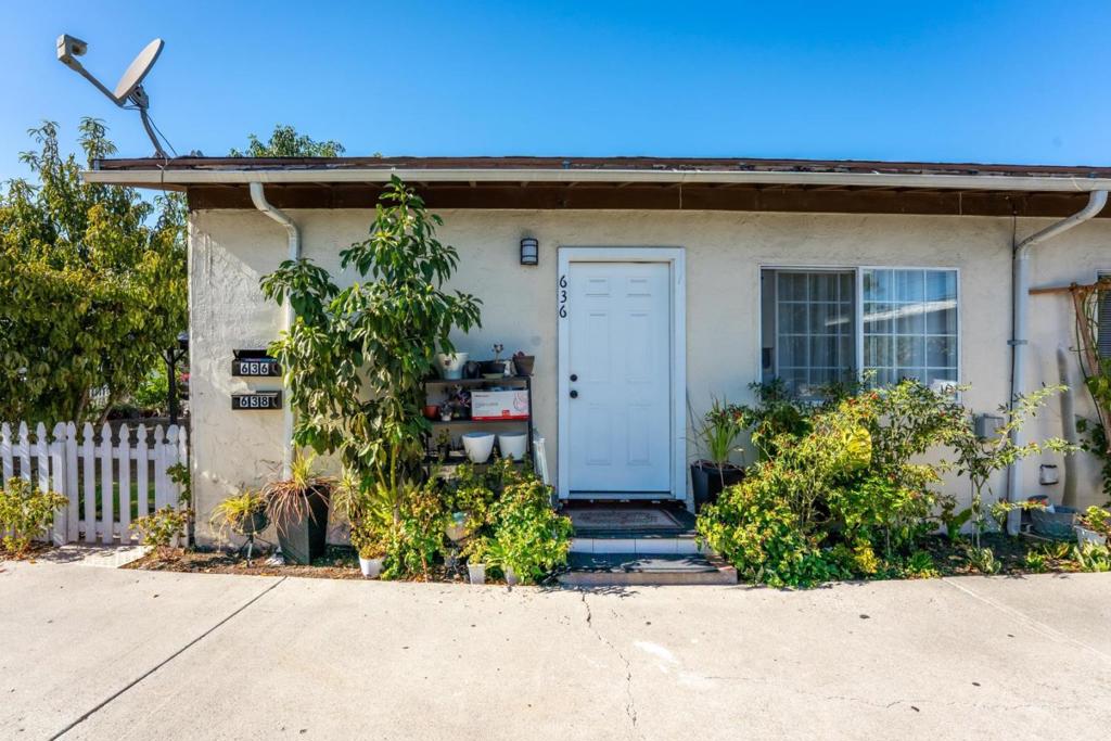 Soni Court Property Photo 1