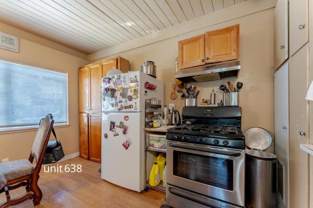 Soni Court Property Photo 14