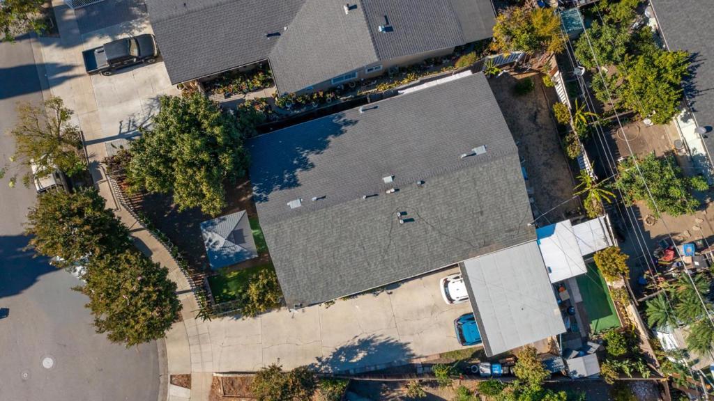 Soni Court Property Photo 37