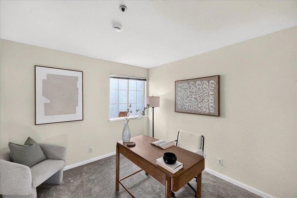 554 Castle Street Property Photo 30