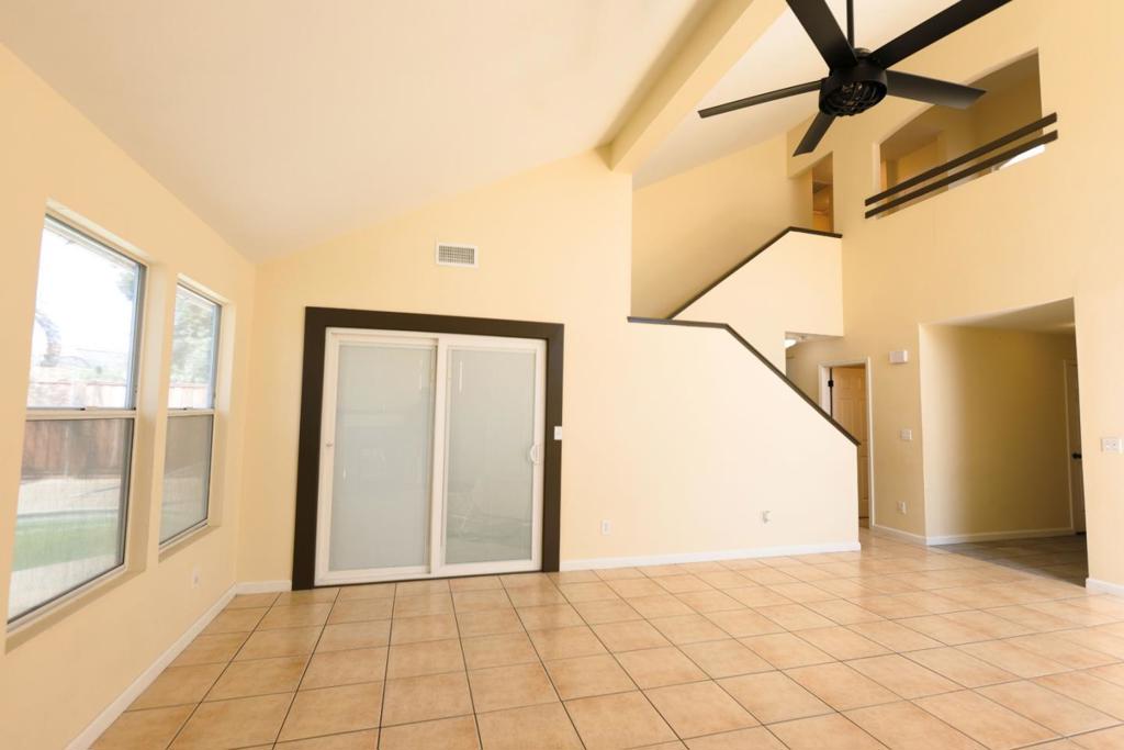 805 El Pinal Lane Property Photo 5