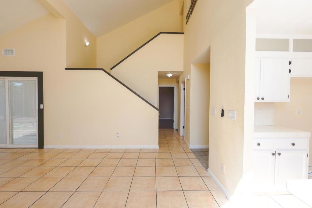 805 El Pinal Lane Property Photo 6
