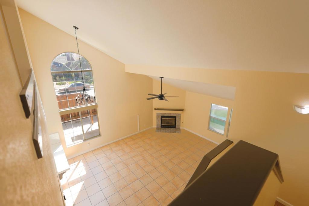 805 El Pinal Lane Property Photo 14