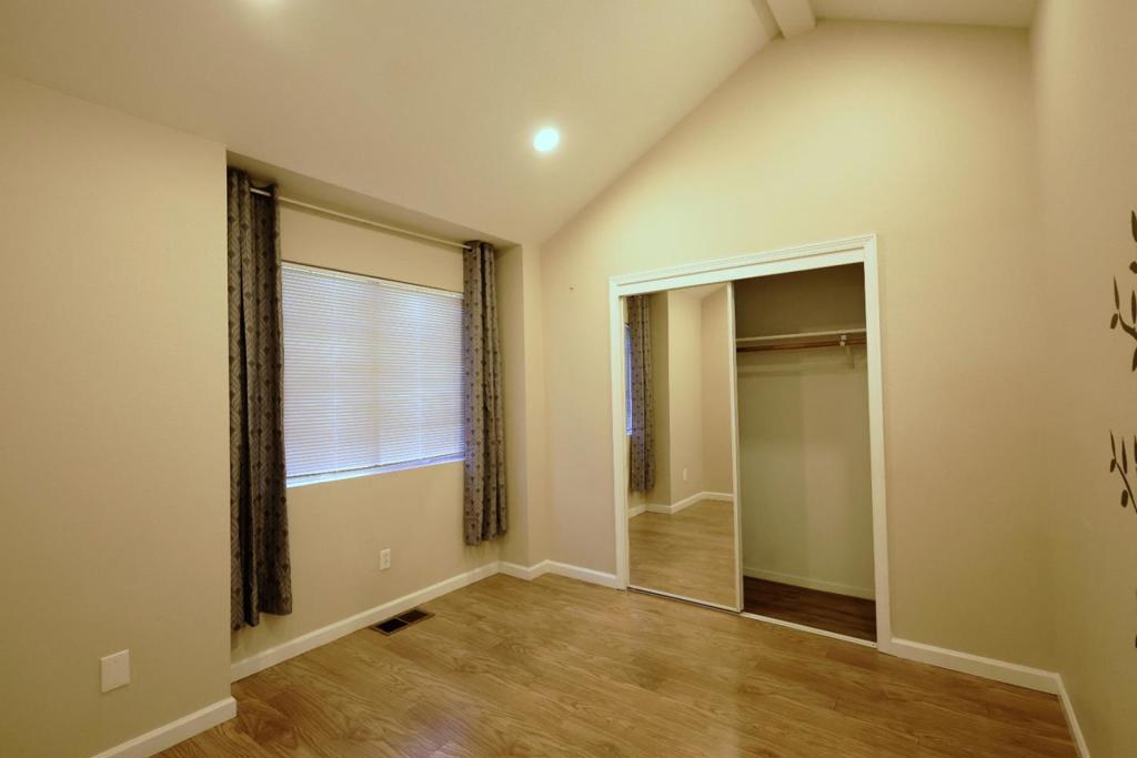 805 El Pinal Lane Property Photo 25