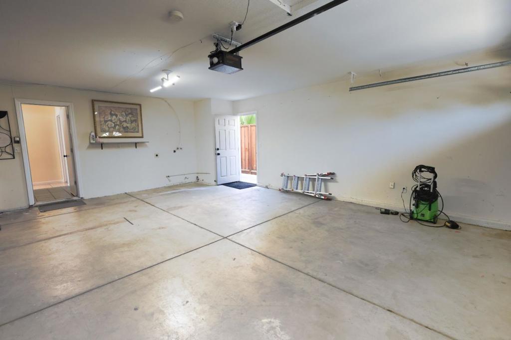 805 El Pinal Lane Property Photo 34