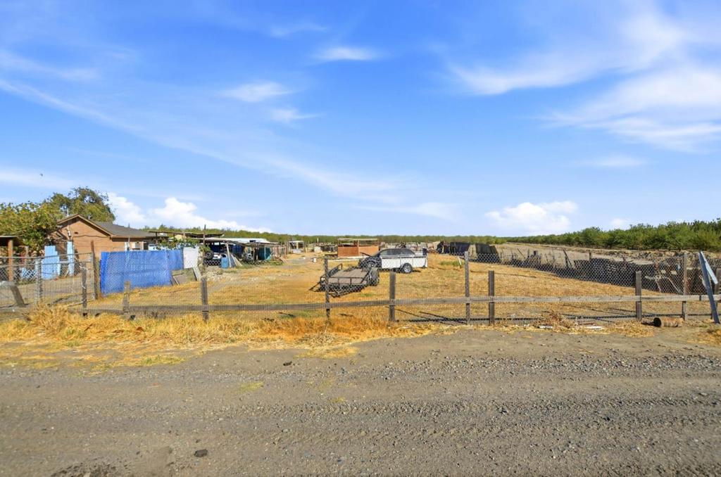 ML82063469 Property Photo 12