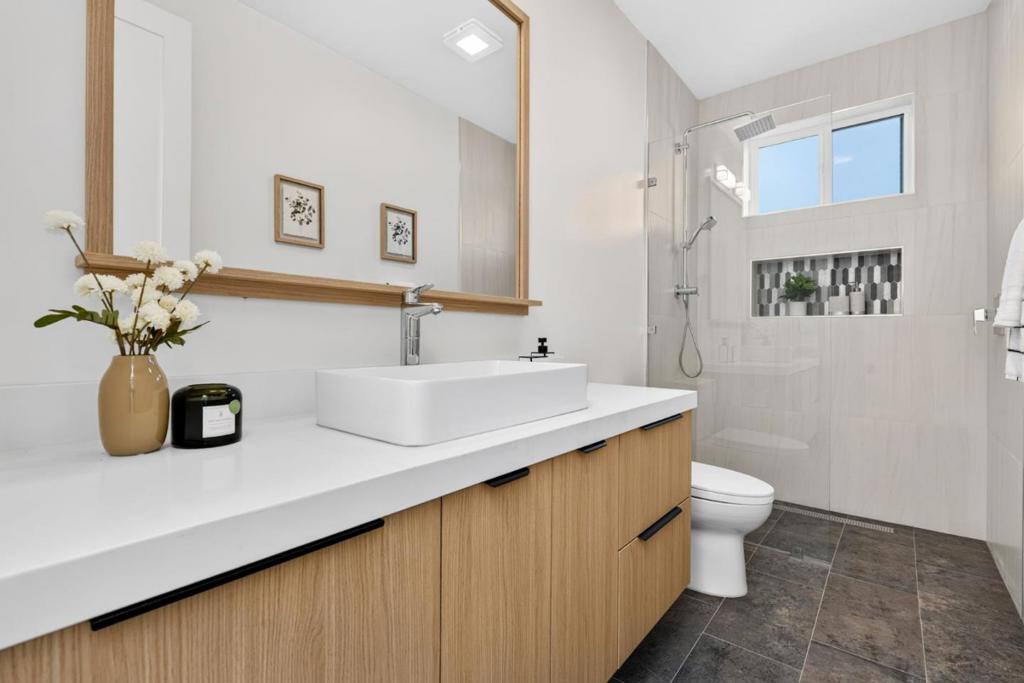 1411 San Ramon Avenue Property Photo 17
