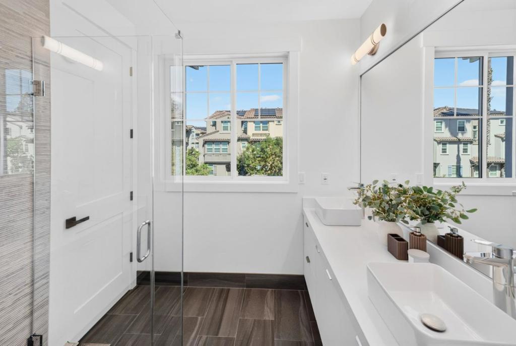 1411 San Ramon Avenue Property Photo 28