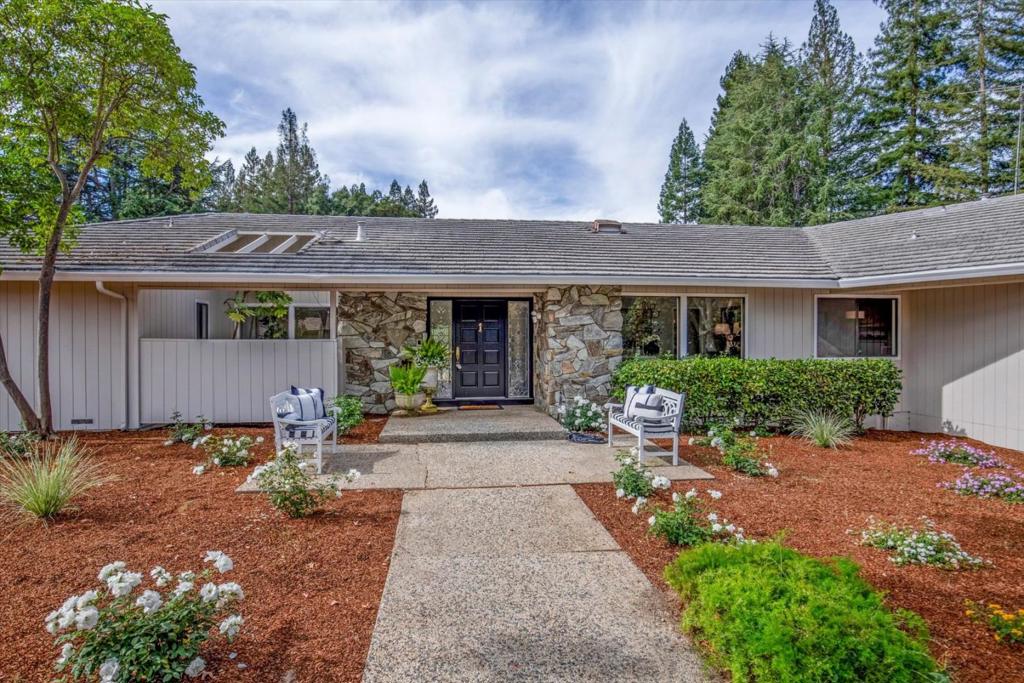ML82063475 Property Photo 2