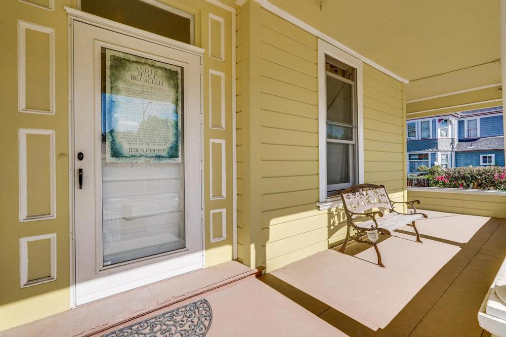 55 Willow Street Property Photo 6