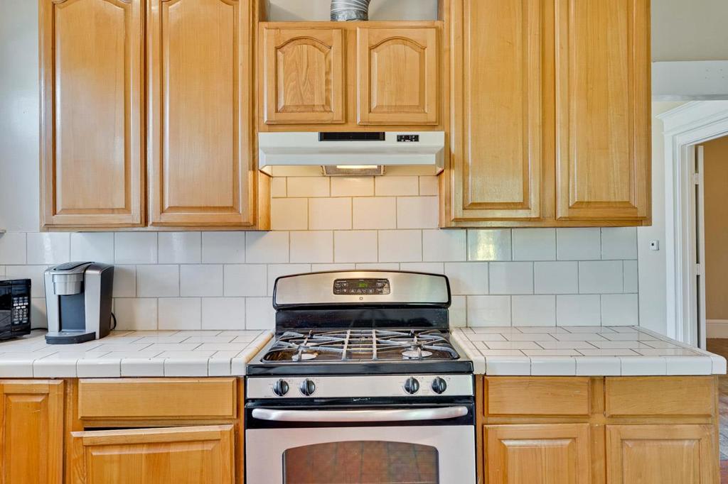 55 Willow Street Property Photo 23