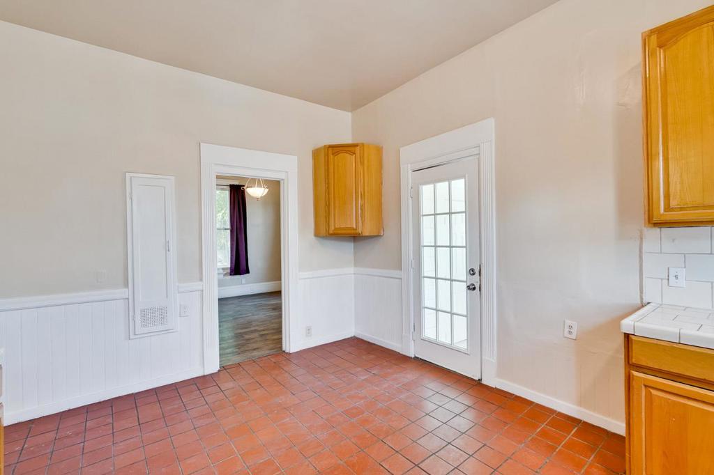 55 Willow Street Property Photo 25