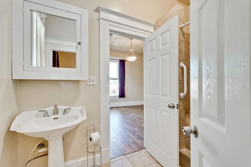 55 Willow Street Property Photo 30