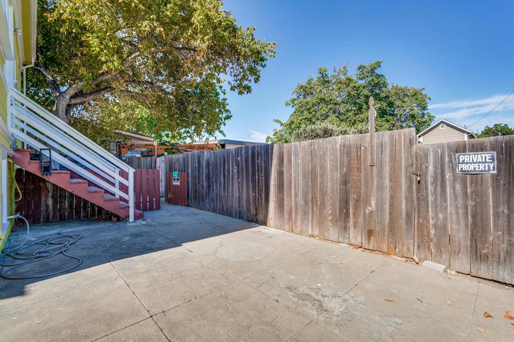 55 Willow Street Property Photo 52