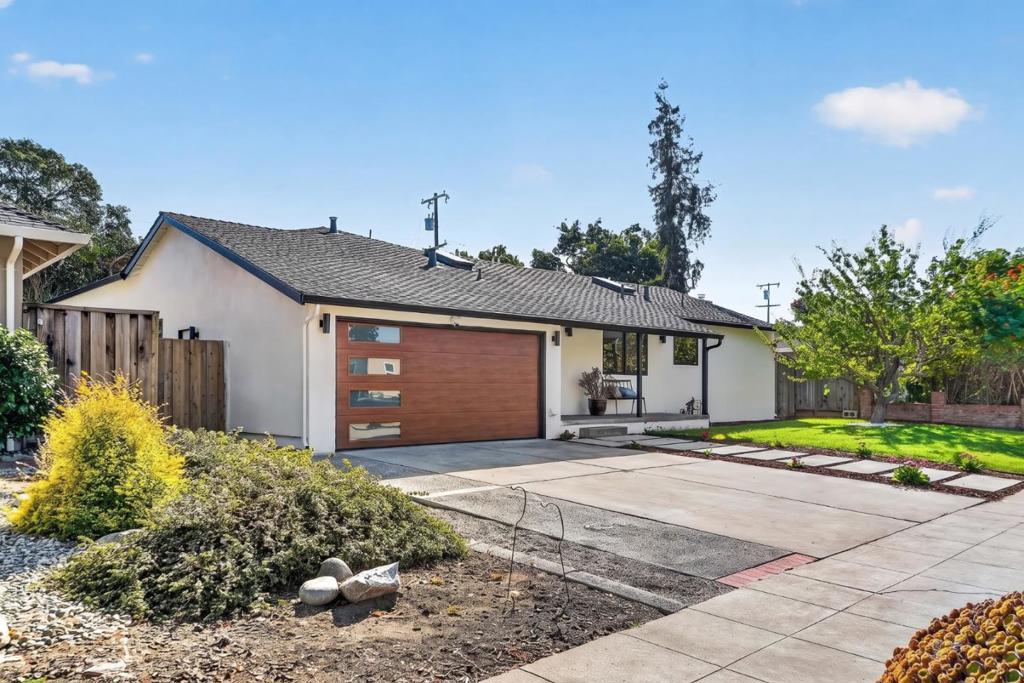 2240 Boxwood Drive Property Photo 49