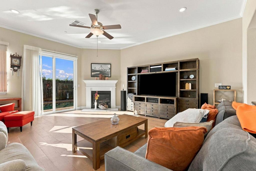 ML82063484 Property Photo 6
