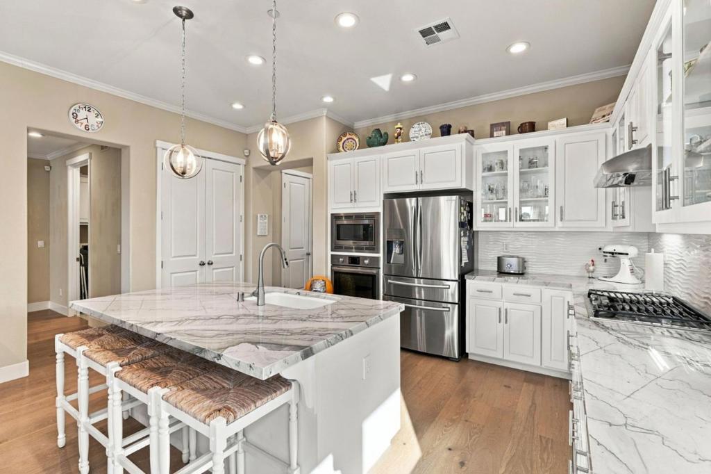ML82063484 Property Photo 11