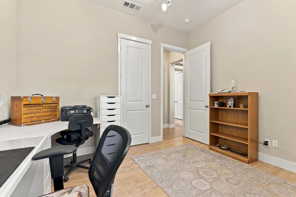 ML82063484 Property Photo 20