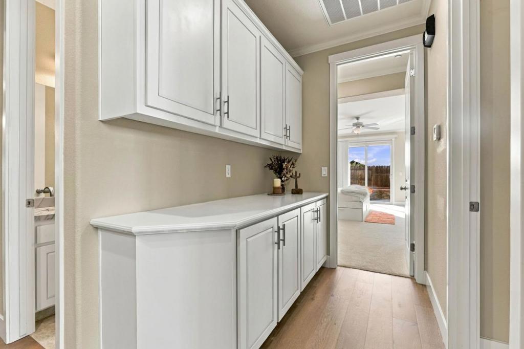 ML82063484 Property Photo 25