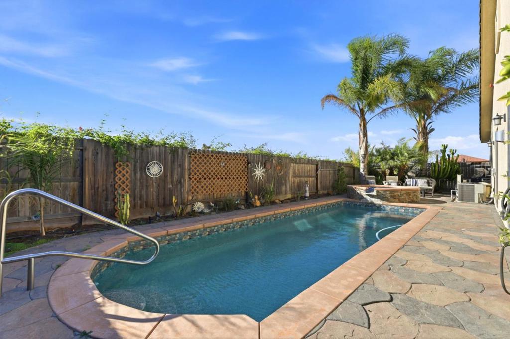 ML82063484 Property Photo 36