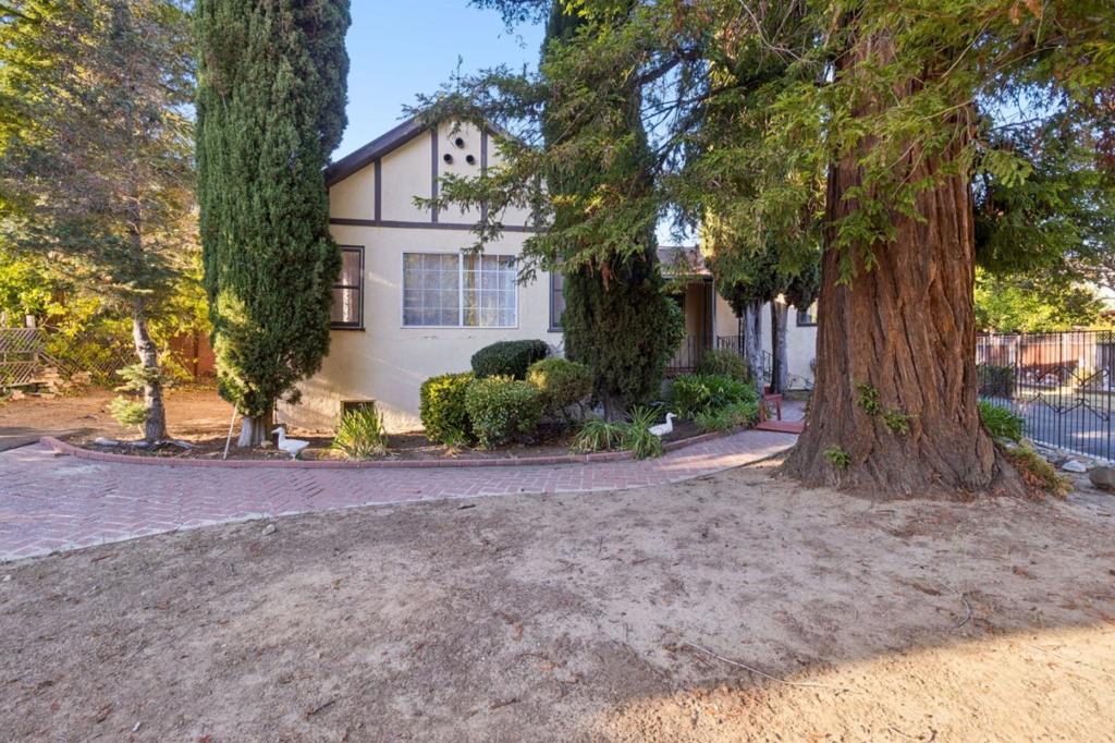 1551 Walters Avenue Property Photo 4
