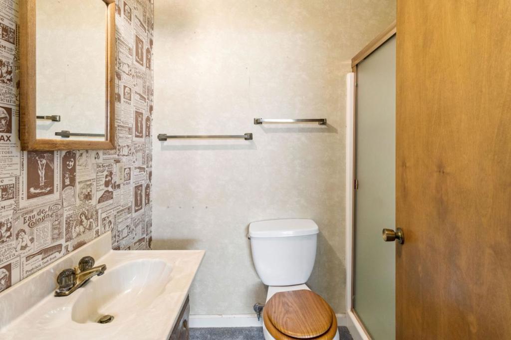 1551 Walters Avenue Property Photo 15