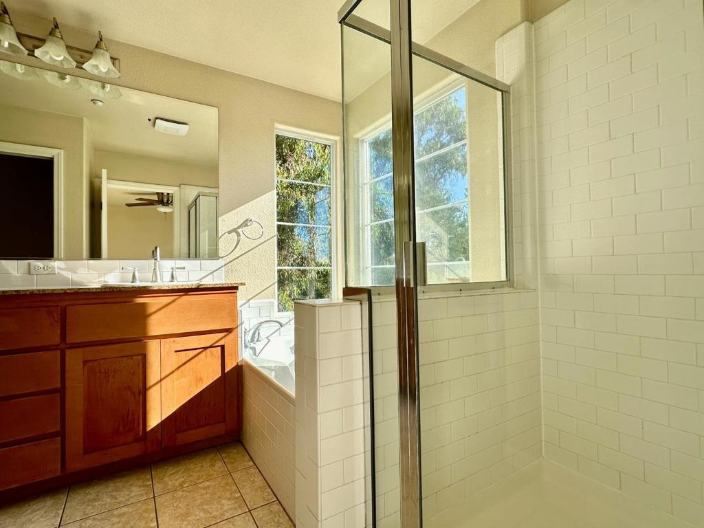 223 Vista Roma Way Property Photo 21