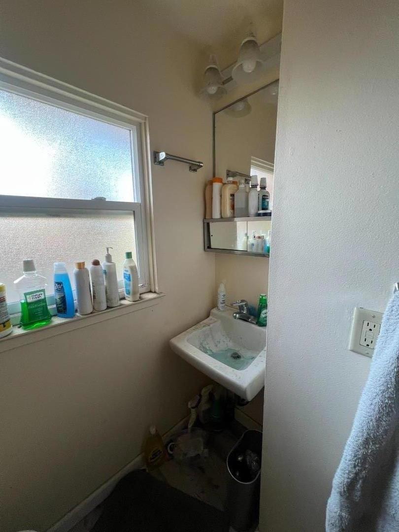1630 Filbert Street Property Photo 11