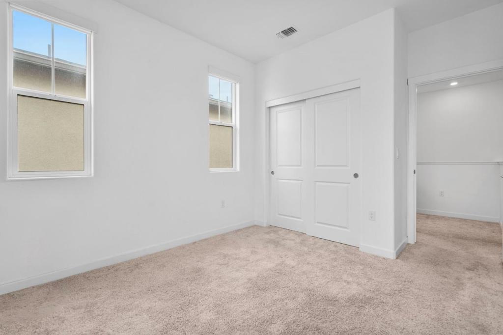 3002 Minaret Way Property Photo 28
