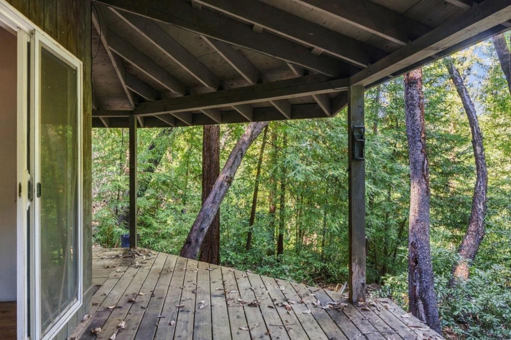 Bear Creek Road Property Photo 15