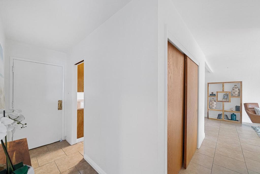 910 Golden Gate Ave Avenue Property Photo 16