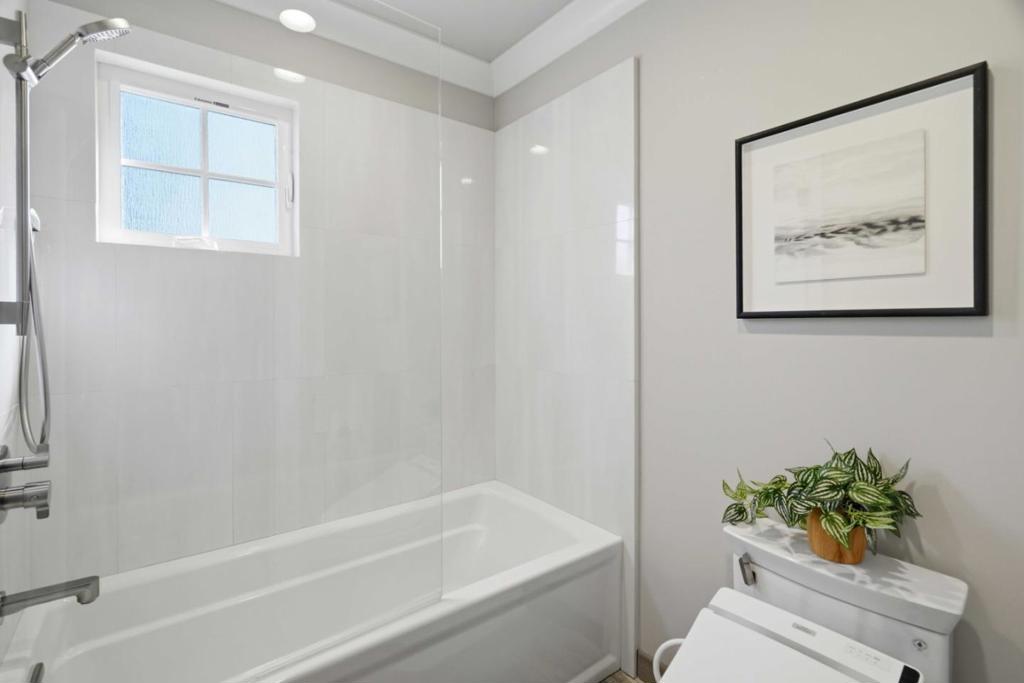 2209 Carmelita Drive Property Photo 11
