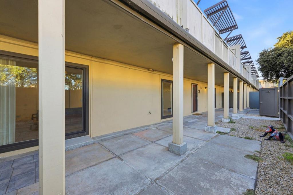 5101 Admiralty Lane Property Photo 42