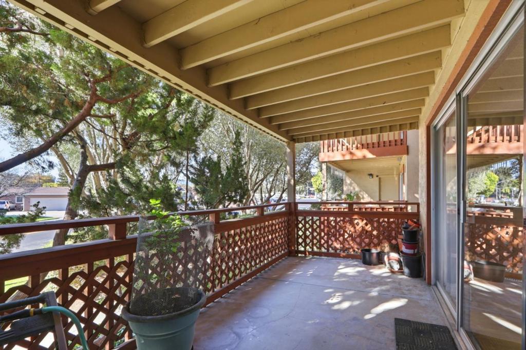 1035 Alta Mira Drive A Property Photo 24