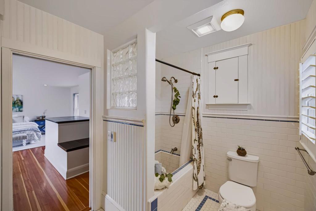413 Walnut Street Property Photo 36