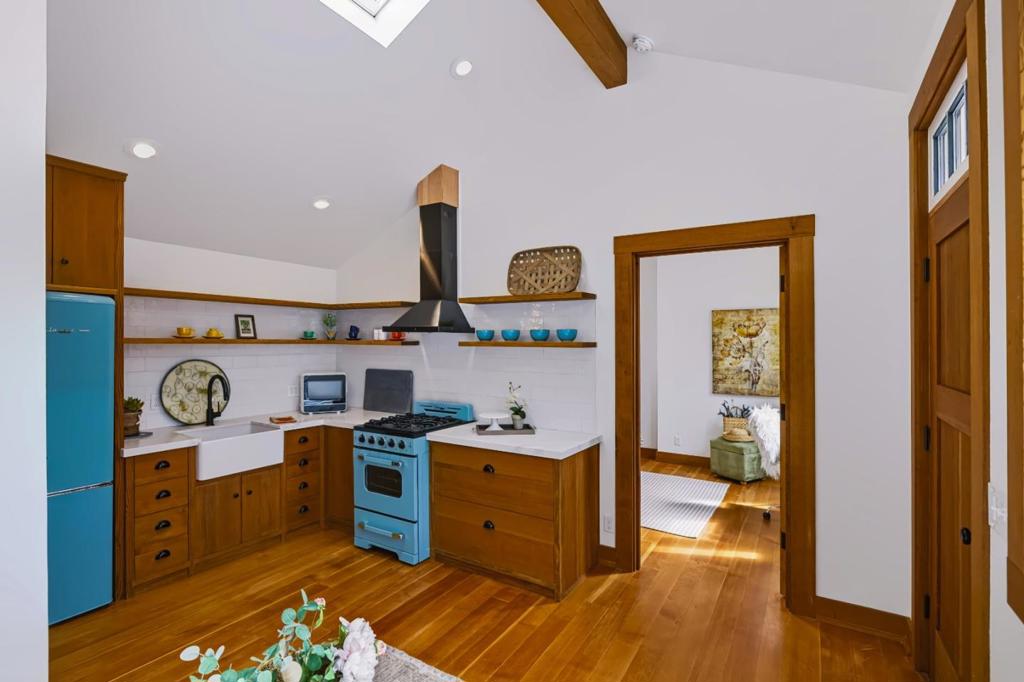 413 Walnut Street Property Photo 49