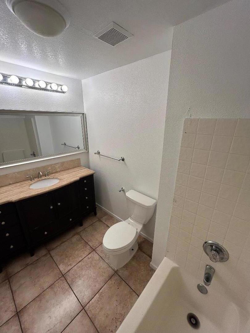 1035 Arbor Drive Property Photo 15