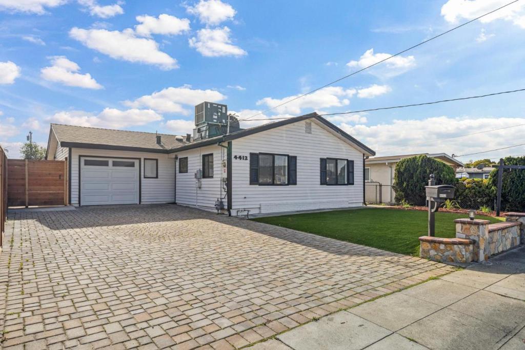 4412 Millard Avenue Property Photo 1